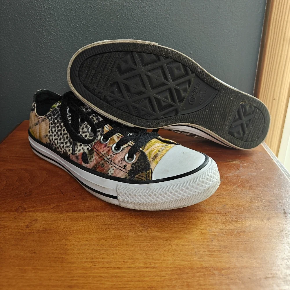 Converse Chuck Taylor Ox Sneakers 7.5 - Picture 2 of 6